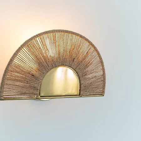 Fables Du Jardin De La Fontaine * Nîmes