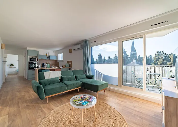 Fables Du Jardin De La Fontaine アパート *