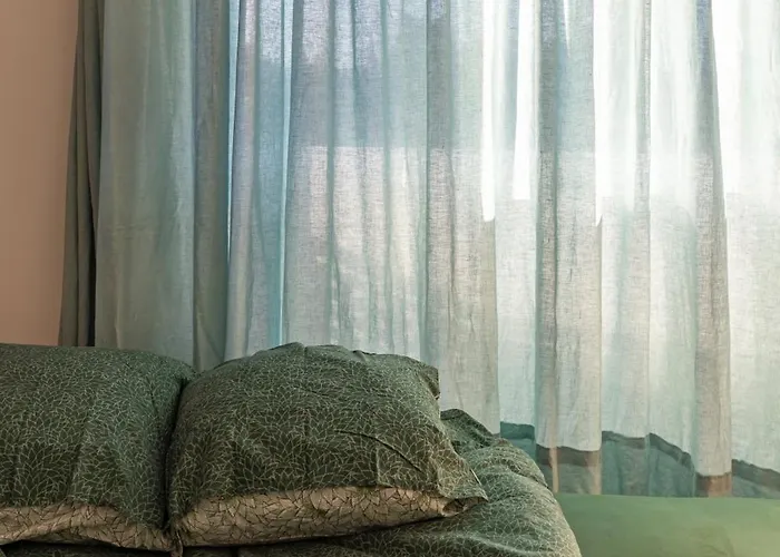 Fables Du Jardin De La Fontaine Lägenhet Nîmes