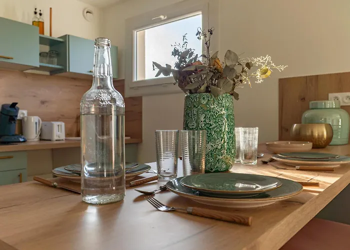 Fables Du Jardin De La Fontaine ニーム