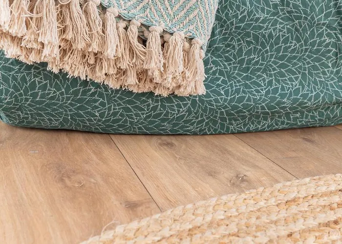 Fables Du Jardin De La Fontaine Lägenhet Nîmes