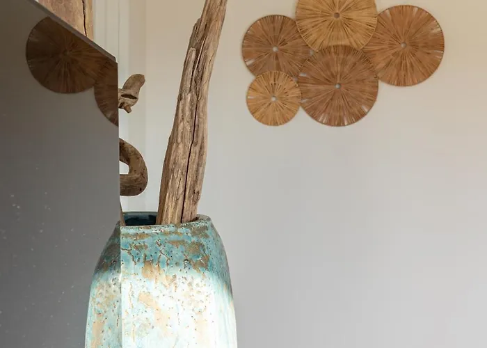 アパート Fables Du Jardin De La Fontaine ニーム