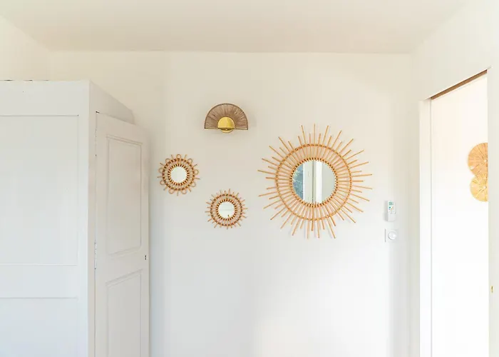 アパート Fables Du Jardin De La Fontaine ニーム